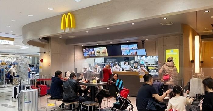 成田機場麥當勞營業時間